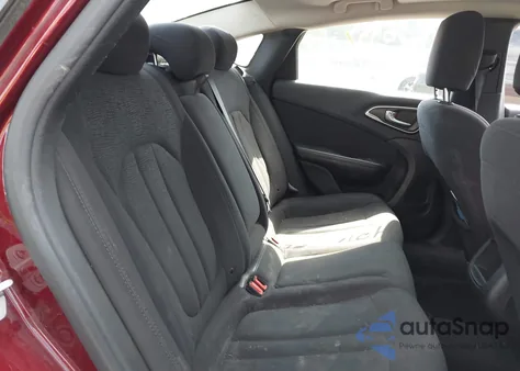 2015 Chrysler 200 Limited из США, поврежденный, VIN 1C3CCCAB2FN568028